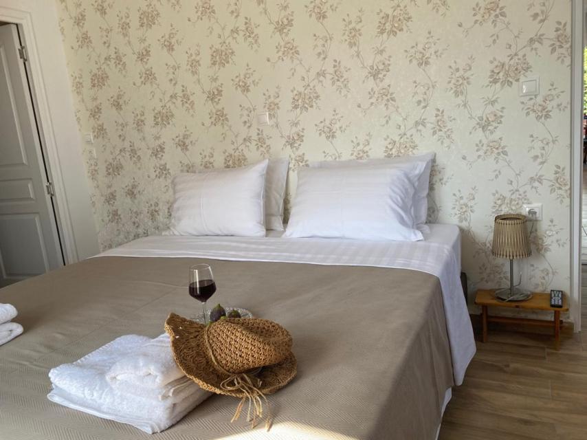 Reginas Apartments Иксиа Экстерьер фото