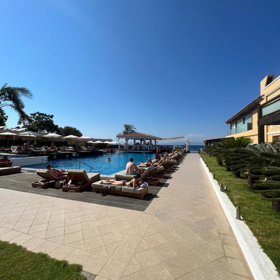 Reginas Apartments Иксиа Экстерьер фото